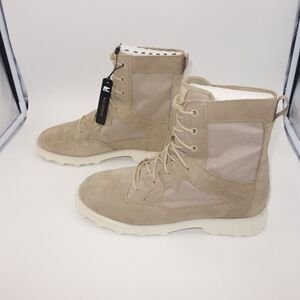 NEW Sorel Caribou OTM Waterproof Lightweight Boot Fossil Chalk Tan Men's 9